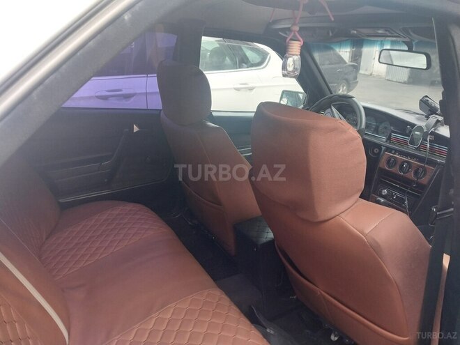 Mercedes 190 1991, 399,000 km - 2.6 l - Bakı