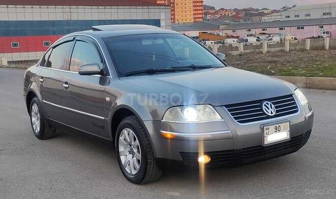 Volkswagen Passat 2003, 278,000 km - 1.8 l - Bakı