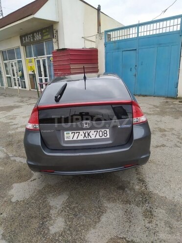 Honda Insight-3