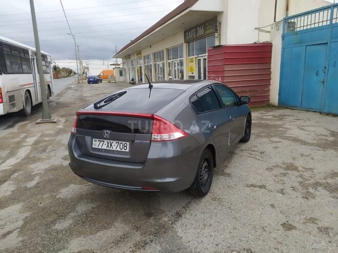 Honda Insight-5