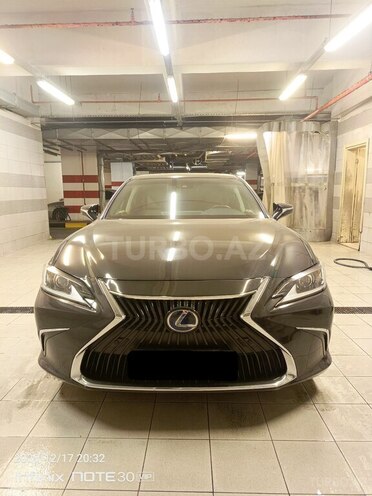 Lexus ES 300h 2021, 15,789 km - 2.5 l - Bakı