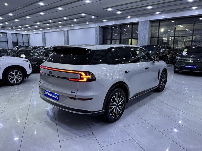 Changan Qiyuan Q07-5