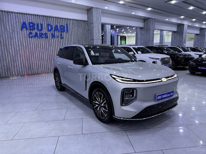 Changan Qiyuan Q07-3