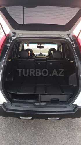 Nissan X-Trail 2011, 205,000 km - 2.5 л - Qəbələ