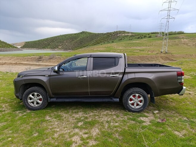 Mitsubishi L200 2021, 162,700 km - 2.4 l - Oğuz