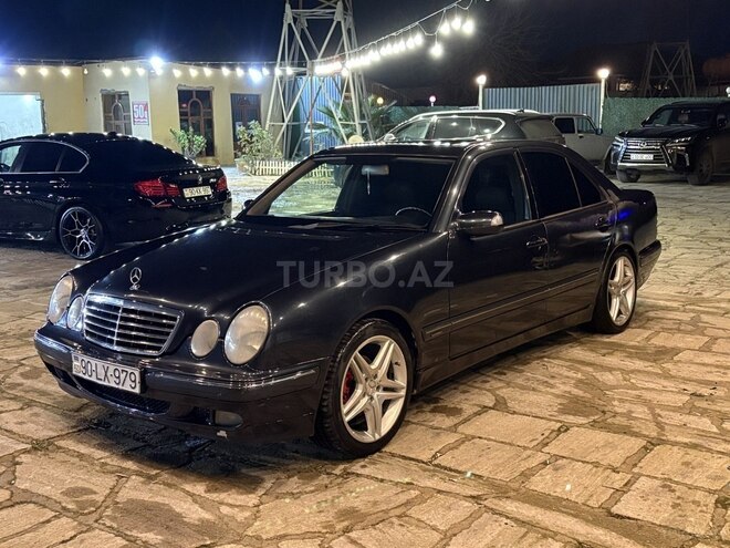 Mercedes E 240 2000, 330,000 km - 2.4 l - Bakı