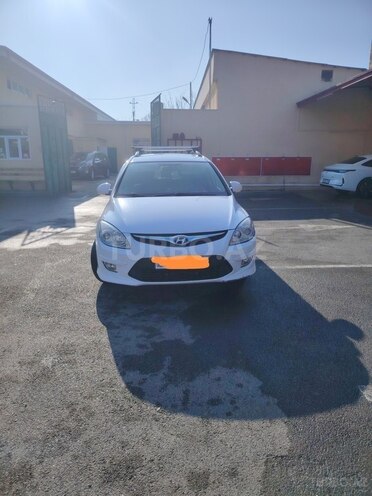 Hyundai i30 2010, 225,400 km - 1.6 л - Gəncə