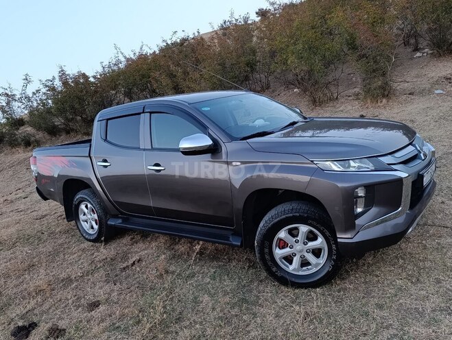 Mitsubishi L200 2021, 162,700 km - 2.4 l - Oğuz