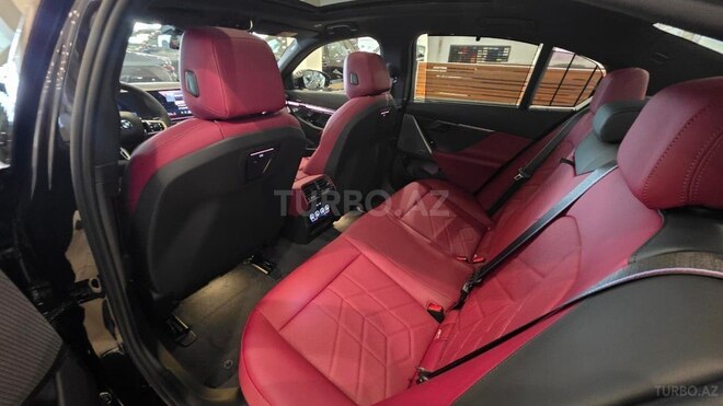 BMW 530e-18