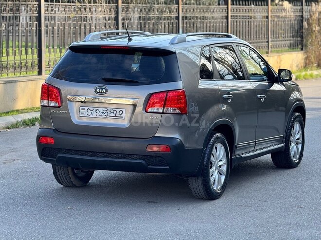 Kia Sorento 2010, 258,000 km - 2.0 l - Bakı