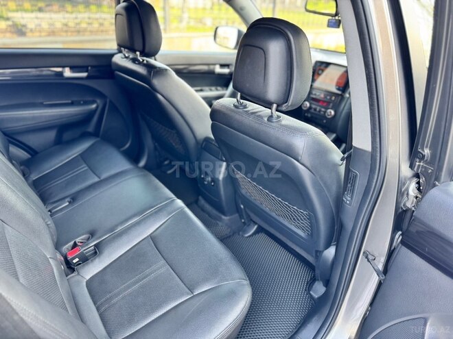Kia Sorento 2010, 258,000 km - 2.0 l - Bakı