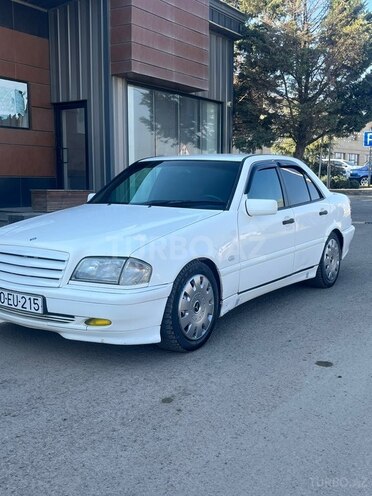 Mercedes C 220 1998, 225,000 km - 2.2 l - Şəmkir