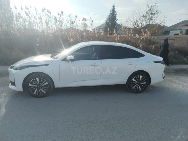 Changan Qiyuan A05 2025, 14,200 km - 1.5 л - Bakı