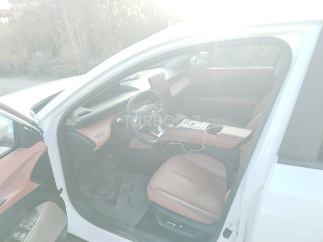 Changan Qiyuan A05 2025, 14,200 km - 1.5 л - Bakı