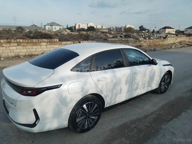 Changan Qiyuan A05 2025, 14,200 km - 1.5 л - Bakı
