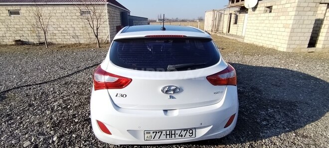 Hyundai i30 2012, 250,000 km - 1.6 l - Ağstafa