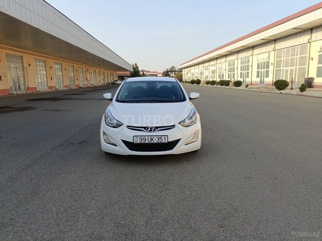 Hyundai Elantra 2015, 131,966 km - 1.8 l - İmişli