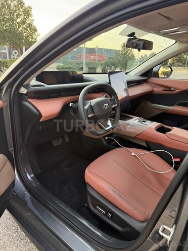 Changan Qiyuan A05 2025, 14,000 km - 1.5 л - Bakı