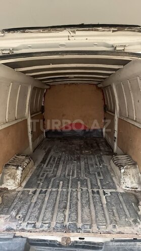 Nissan Urvan 2007, 365,068 km - 3.0 l - Bakı