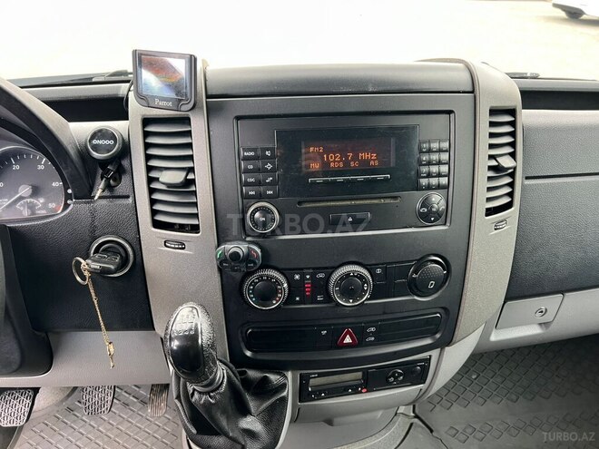 Mercedes Sprinter 315 2009, 195,000 km - 2.2 l - Bakı