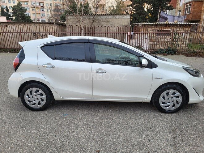 Toyota Aqua 2019, 154,000 km - 1.5 l - Bakı