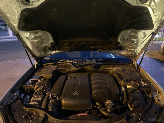 Mercedes E 220 2005, 389,000 km - 2.2 l - Bakı