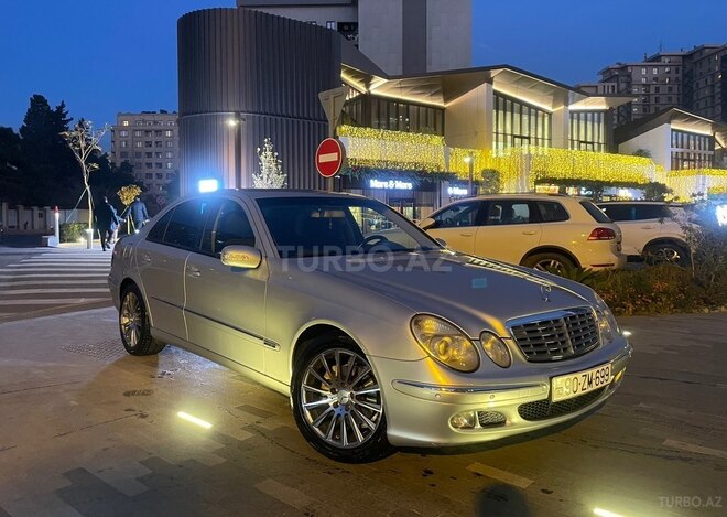 Mercedes E 220 2005, 389,000 km - 2.2 l - Bakı