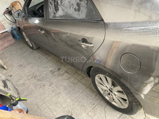 Kia Cerato 2009, 290,000 km - 1.6 л - Bakı