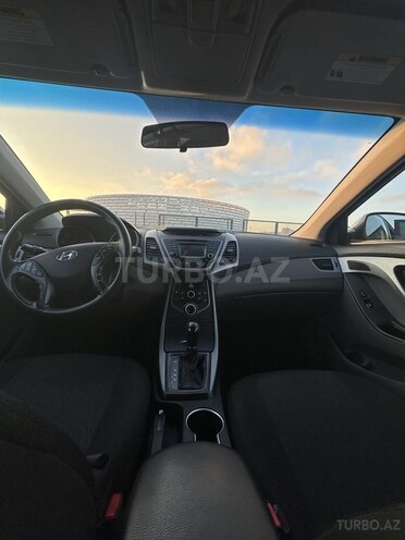 Hyundai Elantra 2014, 325,000 km - 1.8 l - Bakı
