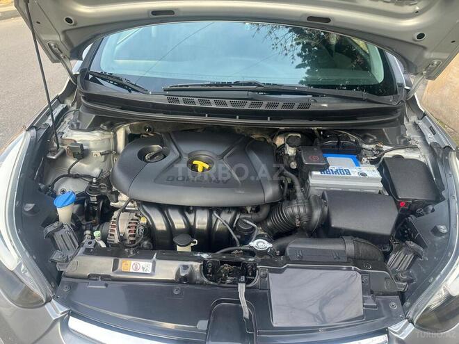 Hyundai Elantra 2014, 325,000 km - 1.8 l - Bakı