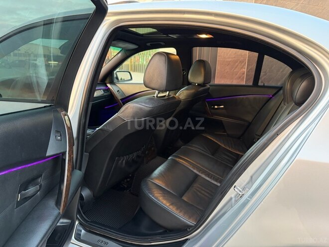 BMW 525 2004, 355,000 km - 2.5 l - Bakı