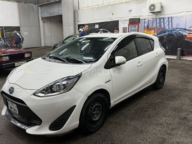 Toyota Aqua 2019, 224,000 km - 1.5 л - Bakı