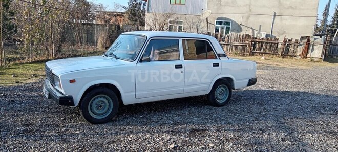 LADA (VAZ) 2107 2007, 300,000 km - 1.6 л - Sabirabad