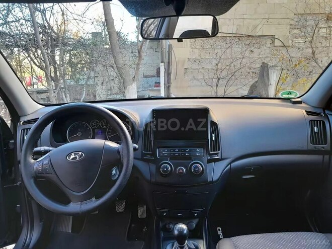 Hyundai i30 2009, 242,000 km - 1.4 l - Şirvan