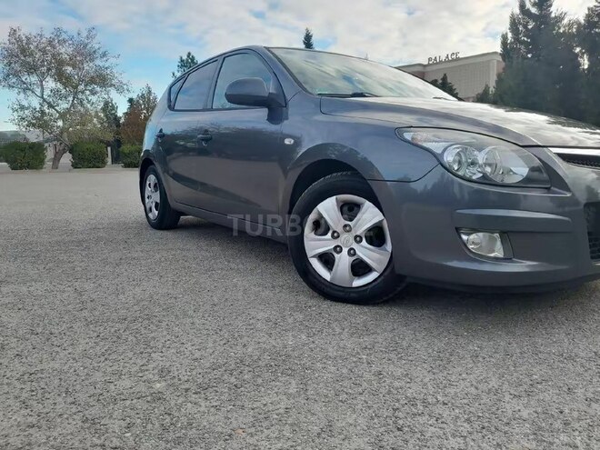 Hyundai i30 2009, 242,000 km - 1.4 l - Şirvan