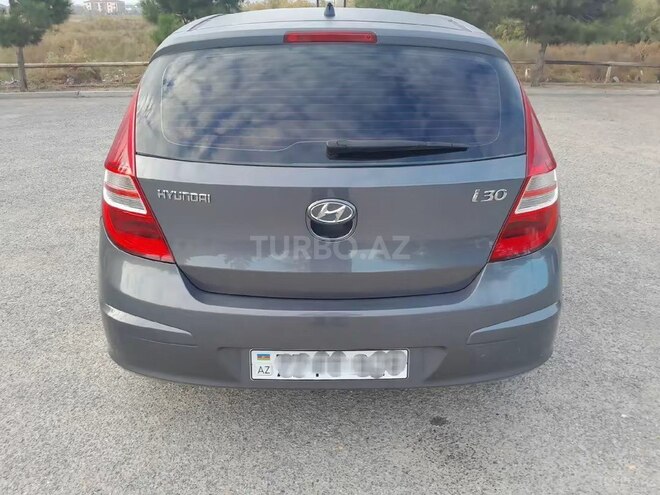 Hyundai i30 2009, 242,000 km - 1.4 l - Şirvan