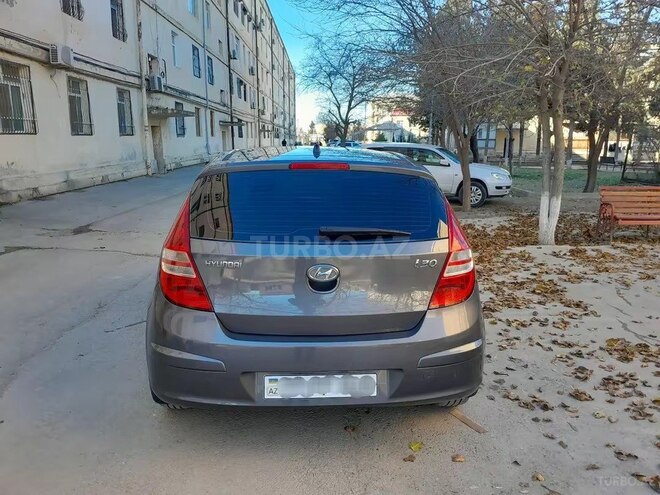 Hyundai i30 2009, 242,000 km - 1.4 l - Şirvan