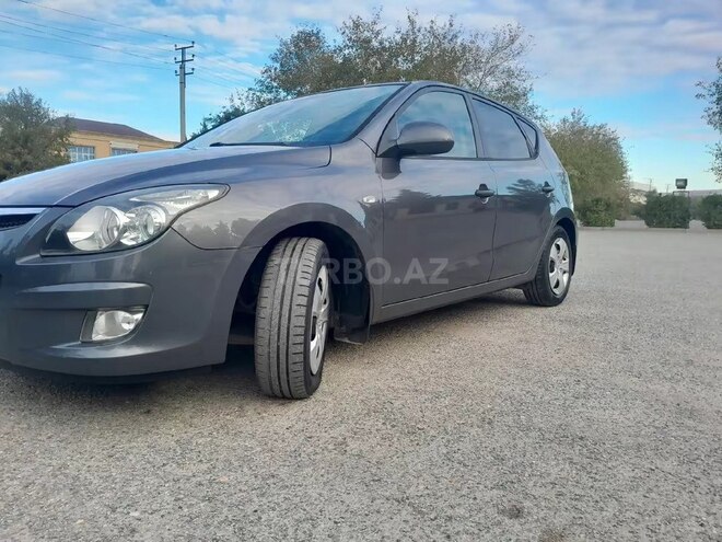 Hyundai i30 2009, 242,000 km - 1.4 l - Şirvan