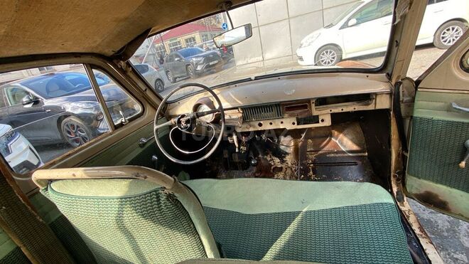 Moskvich  1958, 205,000 km - 1.4 l - Bakı