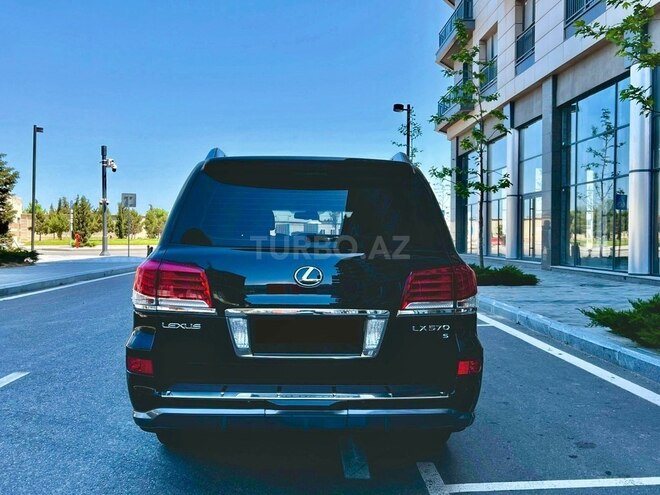 Lexus LX 570 2013, 130,000 km - 5.7 l - Bakı
