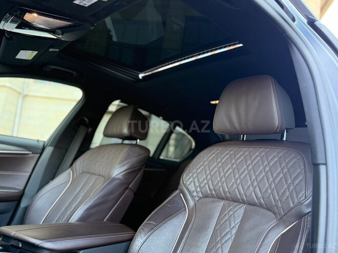 BMW 520 2018, 281,180 km - 2.0 л - Bakı