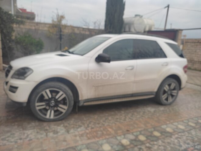 Mercedes ML 350 4MATIC-3