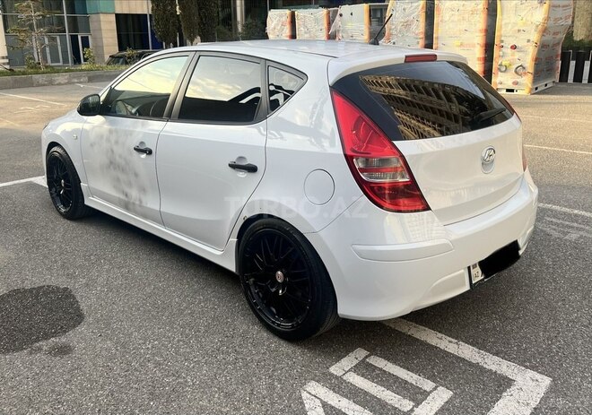 Hyundai i30 2010, 263,000 km - 1.4 l - Bakı