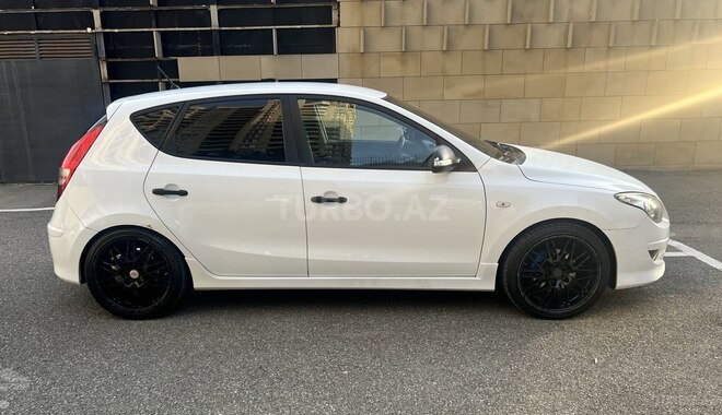 Hyundai i30 2010, 263,000 km - 1.4 l - Bakı