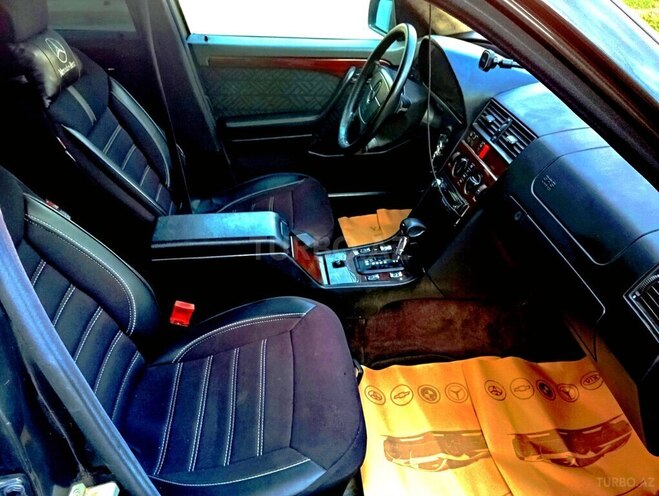 Mercedes C 200 1996, 285,254 km - 2.0 л - Bakı