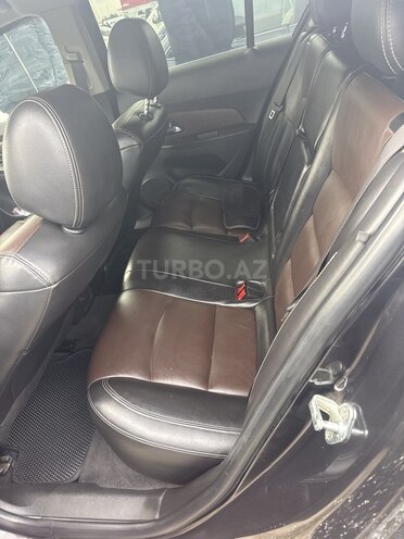 Chevrolet Cruze-5