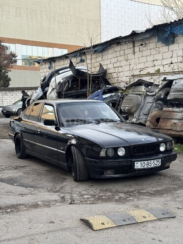 BMW 525-5
