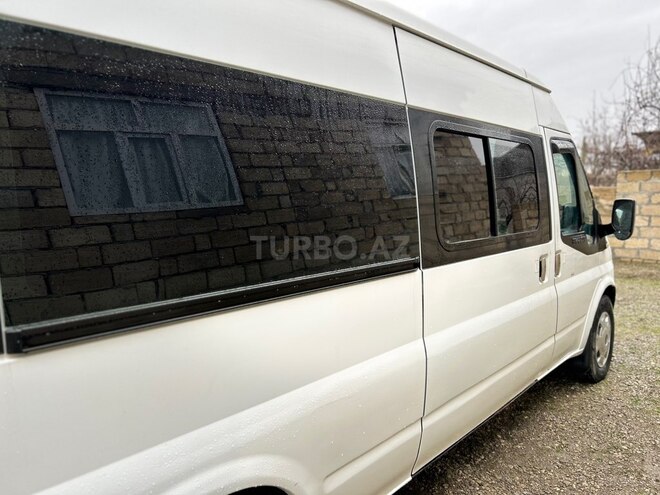 Ford Transit 2011, 403,000 km - 2.4 л - Şabran