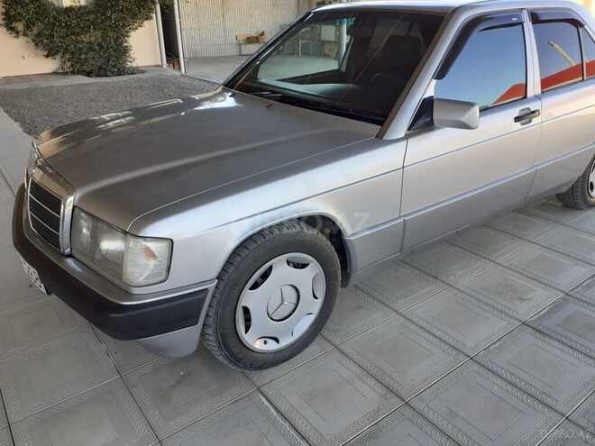 Mercedes 190 1992, 428,000 km - 2.0 л - Goranboy