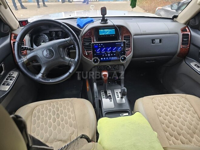 Mitsubishi Pajero 2004, 444,045 km - 2.8 л - İmişli